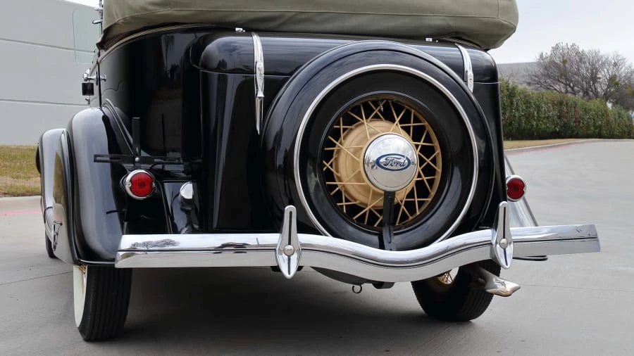 1934 Ford Model 18 & 40 - Image 18 of 23