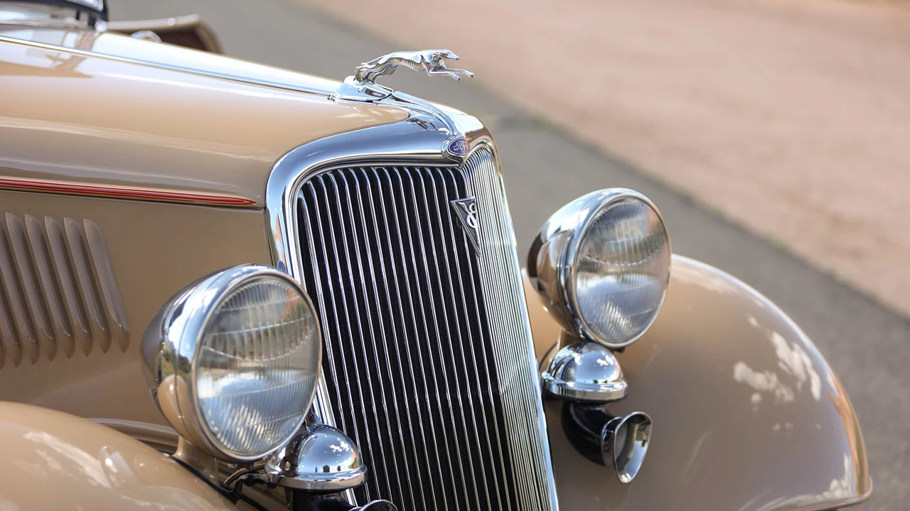 1934 Ford Model 18 & 40 - Image 19 of 31