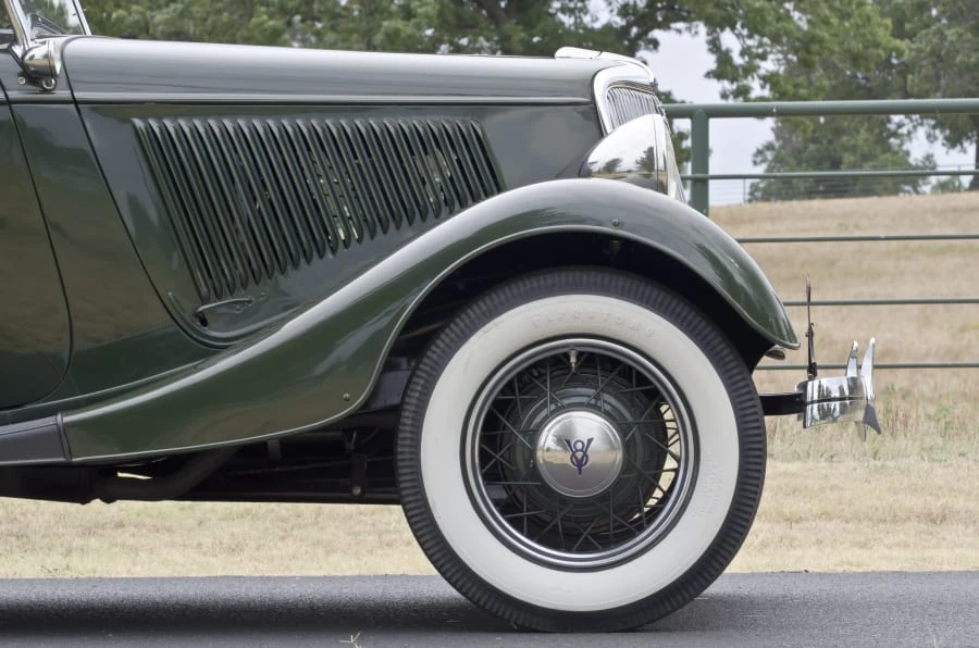 1934 Ford Model 18 & 40 - Image 9 of 11