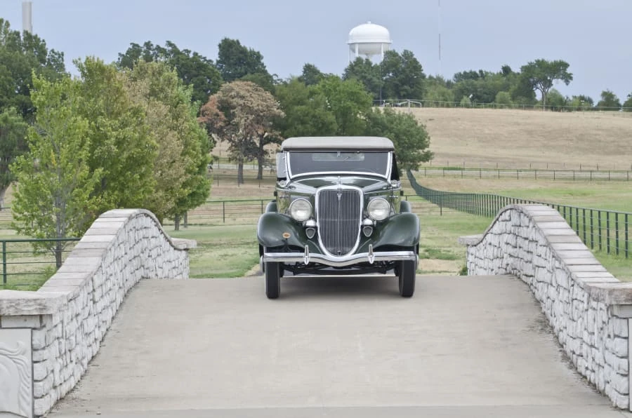 1934 Ford Model 18 & 40 - Image 10 of 11