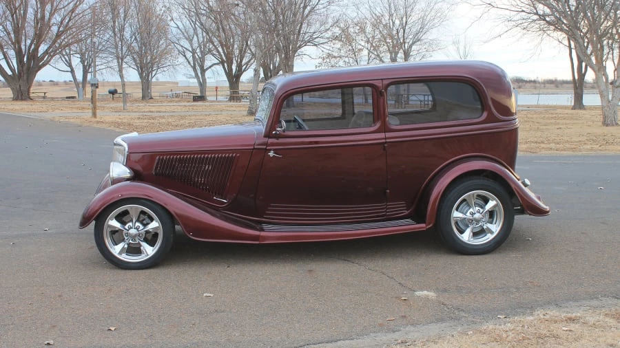 1934 Ford Model 18 & 40 - Image 2 of 12