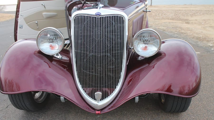 1934 Ford Model 18 & 40 - Image 9 of 12