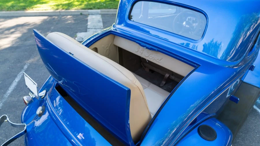 1934 Ford Model 18 & 40 - Image 9 of 20