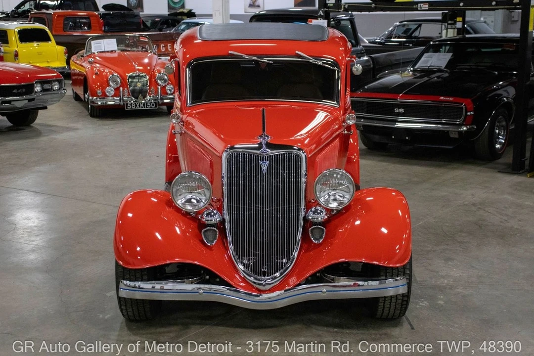 1934 Ford Model 18 & 40 - Image 11 of 21