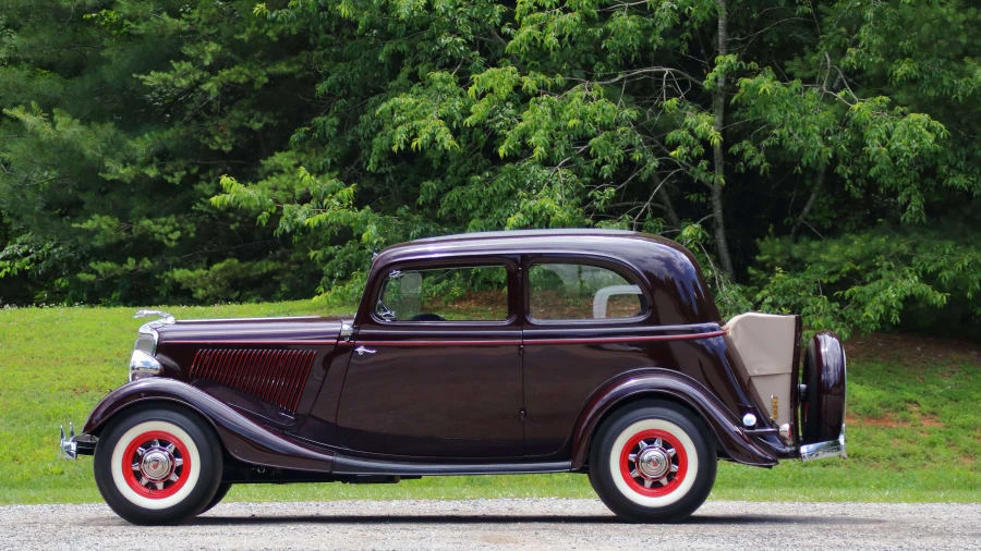 1934 Ford Model 18 & 40 - Image 2 of 12