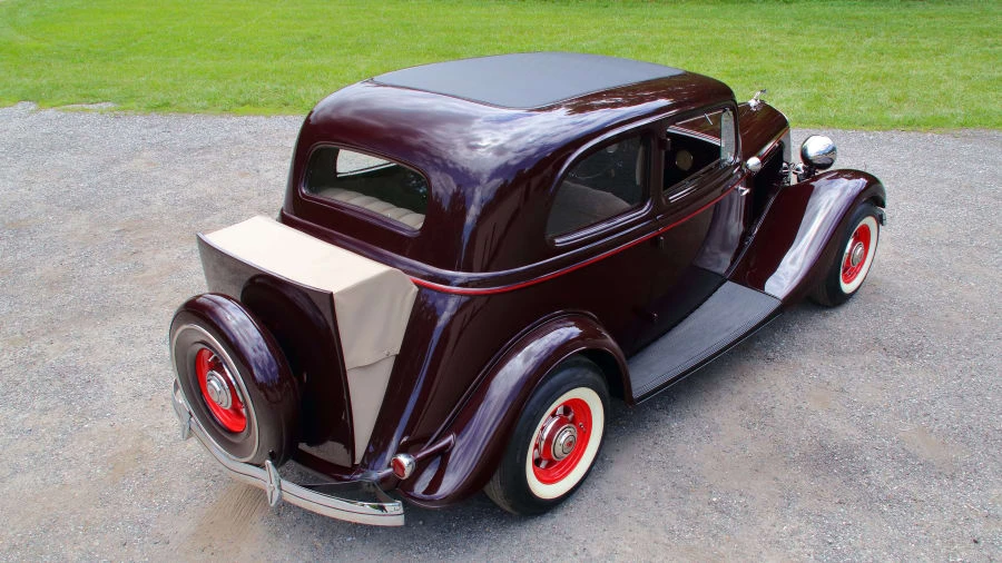 1934 Ford Model 18 & 40 - Image 10 of 12