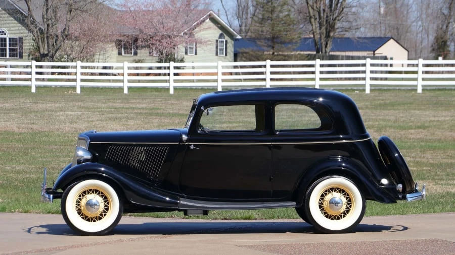1934 Ford Model 18 & 40 - Image 2 of 12