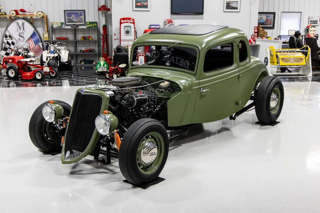 1934 Ford Model 18 & 40 - Image 22 of 31