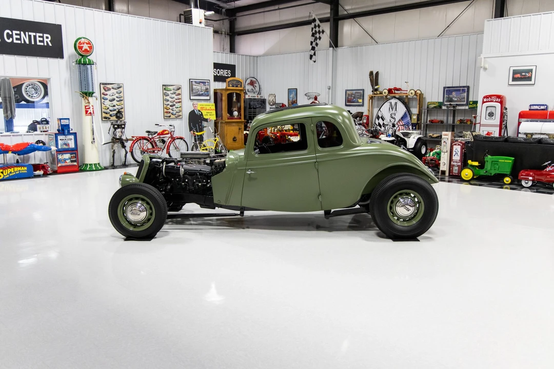 1934 Ford Model 18 & 40 - Image 28 of 31