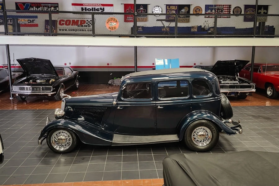 1934 Ford Model 18 & 40 - Image 2 of 31