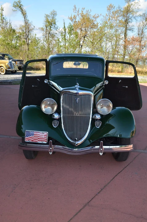 1934 Ford Model 18 & 40 - Image 6 of 8