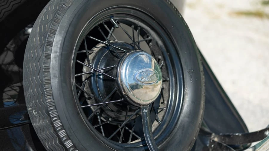 1934 Ford Model 18 & 40 - Image 11 of 23