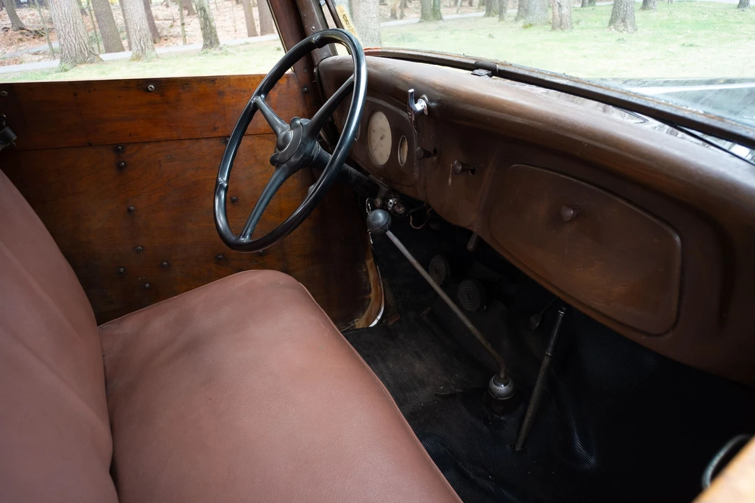 1934 Ford Model 18 & 40 - Image 21 of 30