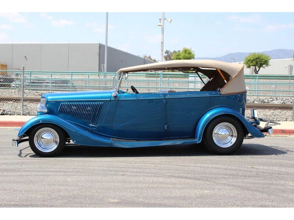 1934 Ford Model 18 & 40 - Image 6 of 31
