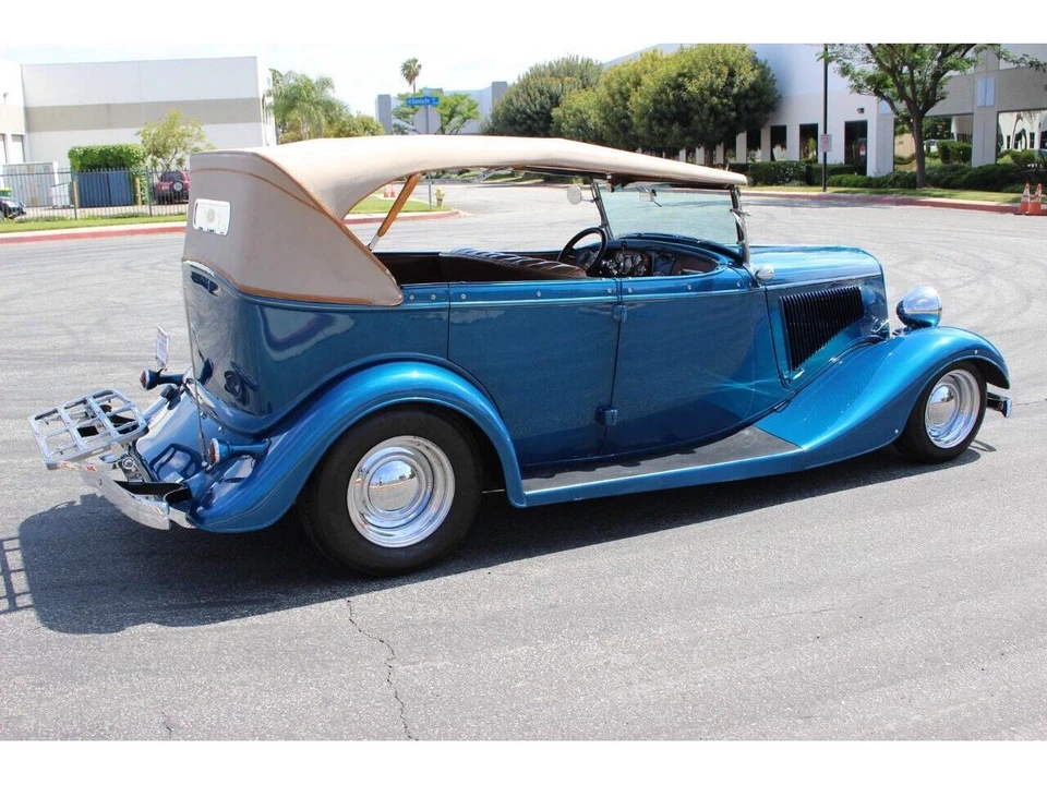 1934 Ford Model 18 & 40 - Image 15 of 31