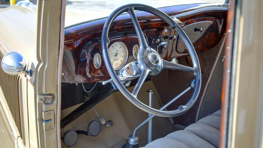 1934 Ford Model 18 & 40 - Image 5 of 12