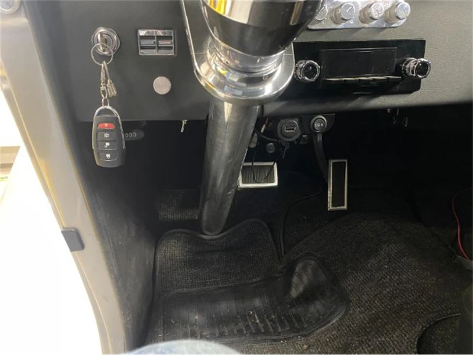 1934 Ford Model 18 & 40 - Image 8 of 12