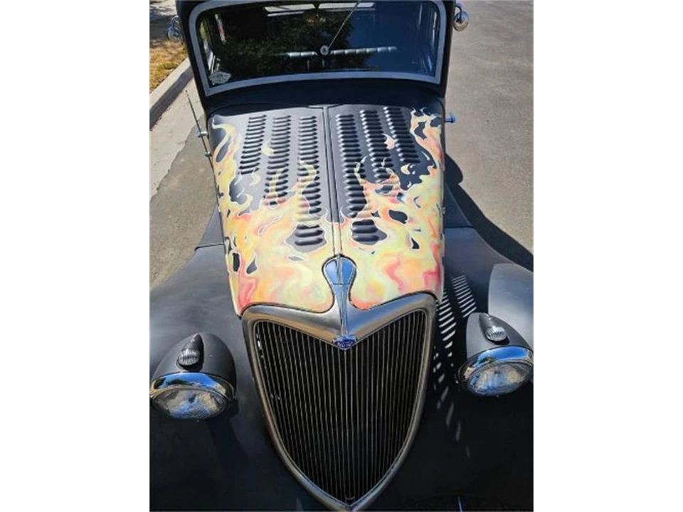 1934 Ford Model 18 & 40 - Image 2 of 22