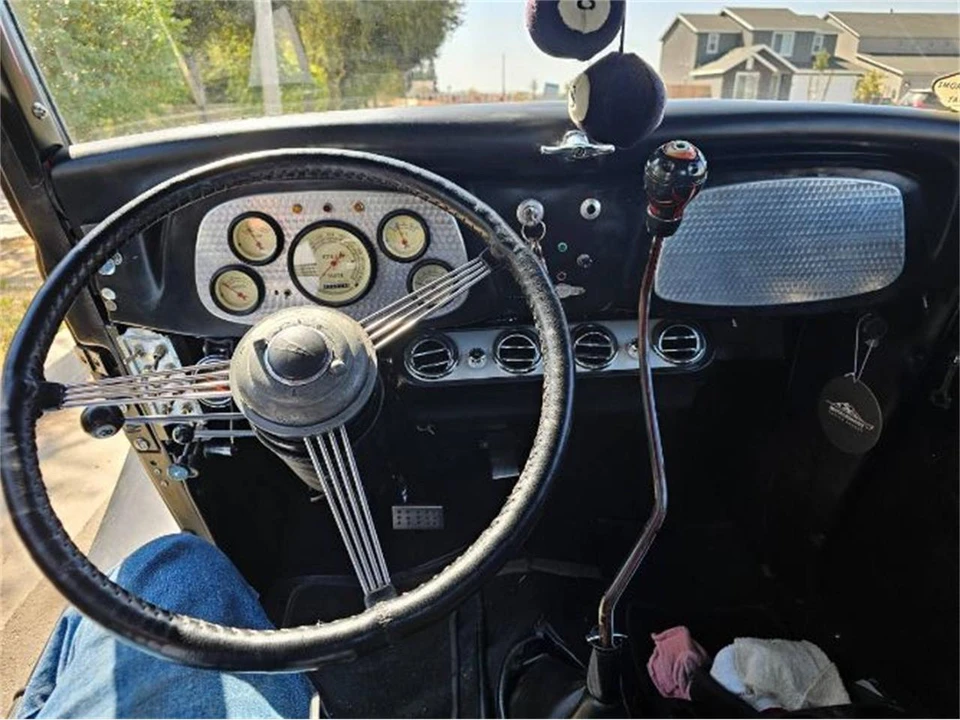 1934 Ford Model 18 & 40 - Image 3 of 22