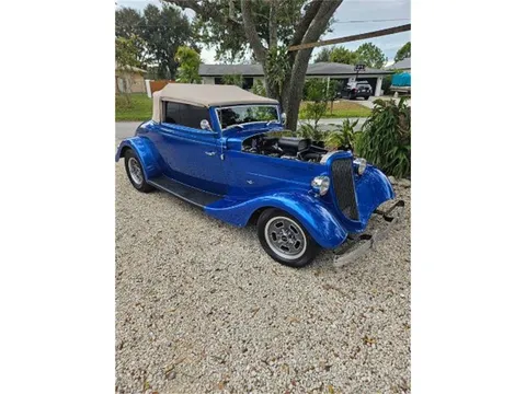 1934 Ford Model 40 Cabriolet
