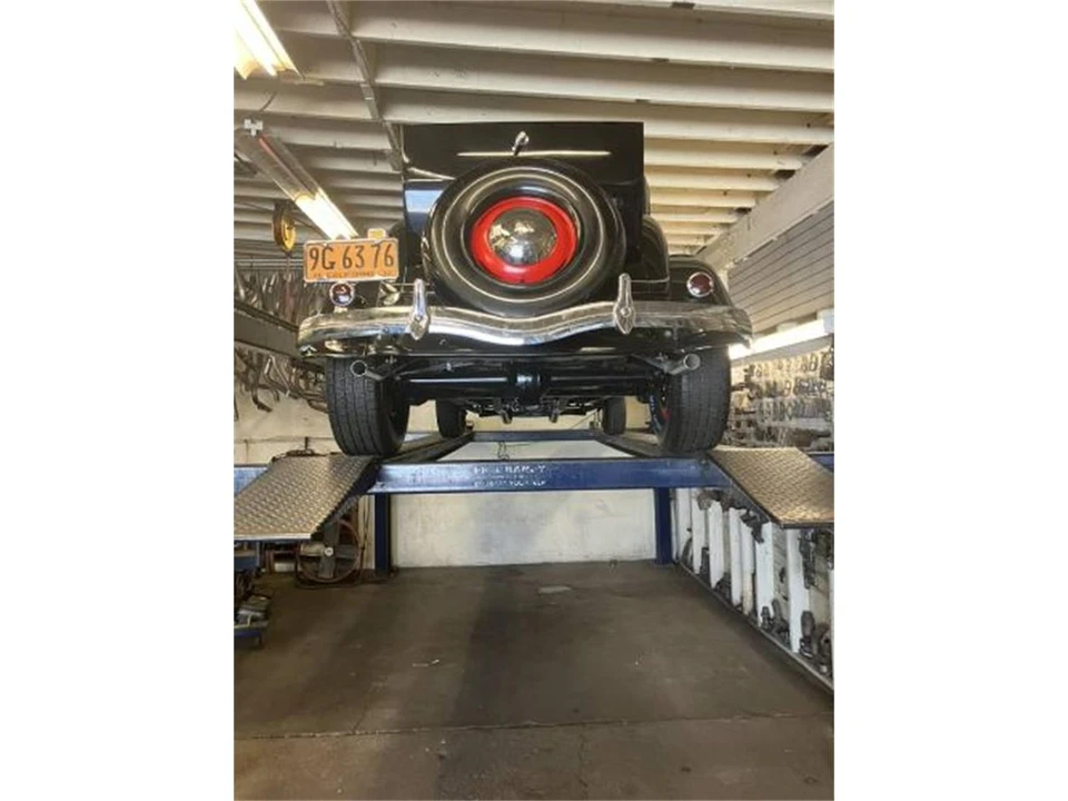 1934 Ford Model 18 & 40 - Image 7 of 21