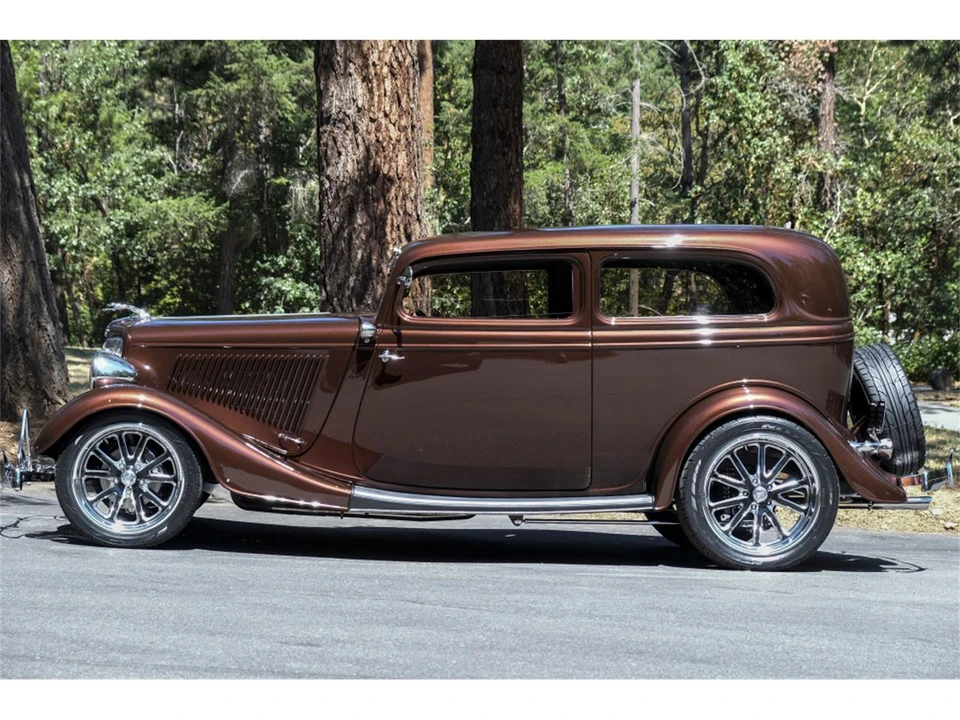 1934 Ford Model 18 & 40 - Image 2 of 27