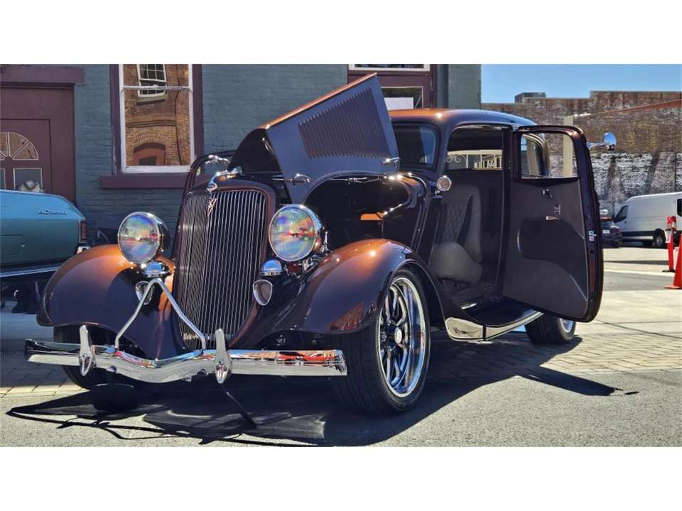 1934 Ford Model 18 & 40 - Image 4 of 27
