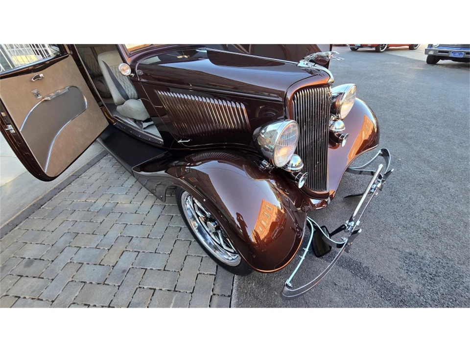 1934 Ford Model 18 & 40 - Image 12 of 27