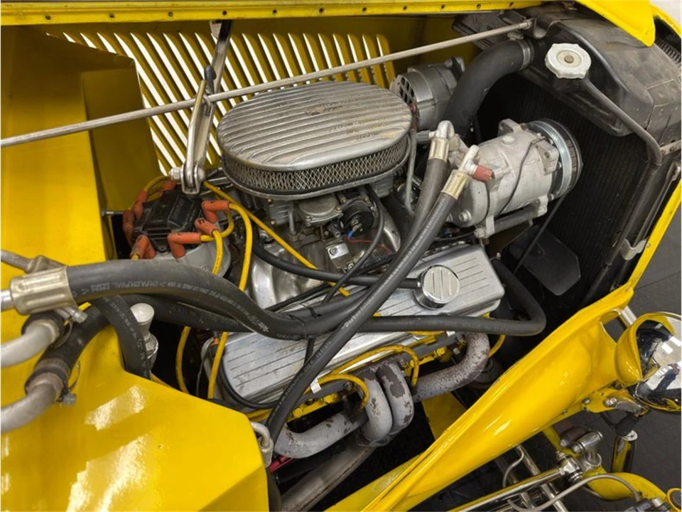1934 Ford Model 18 & 40 - Image 27 of 31