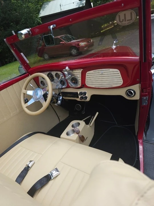 1934 Ford Model 18 & 40 - Image 11 of 12