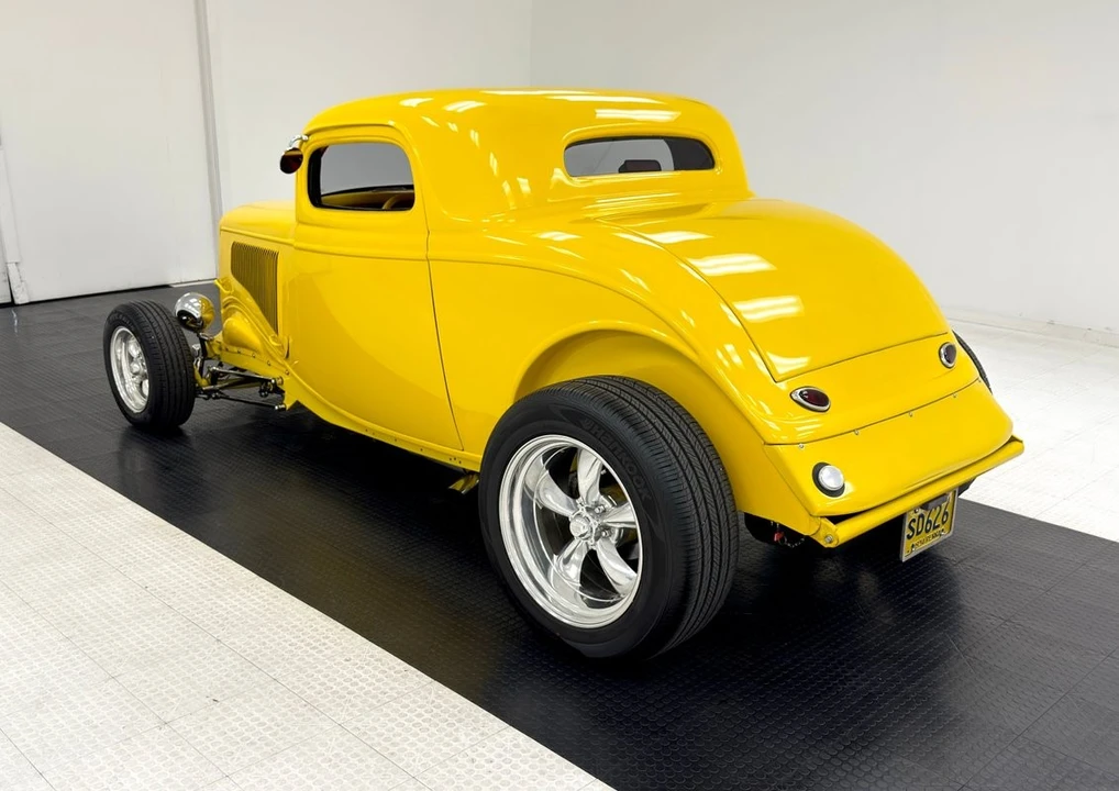 1934 Ford Model 18 & 40 - Image 3 of 31