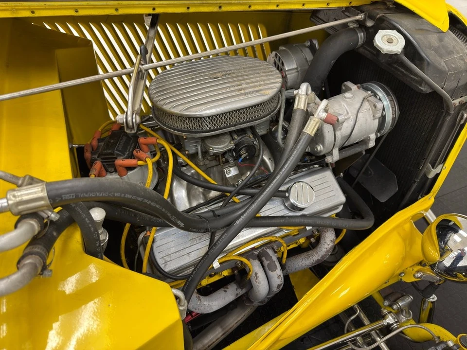 1934 Ford Model 18 & 40 - Image 27 of 31