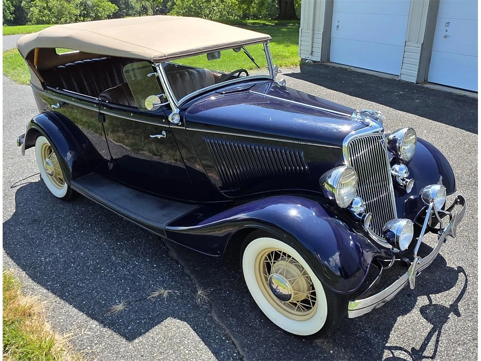 1934 Ford Model 18 & 40 - Image 13 of 31