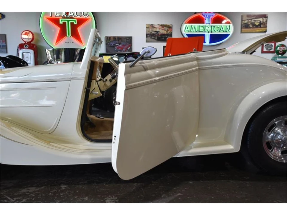 1934 Ford Model 18 & 40 - Image 13 of 31