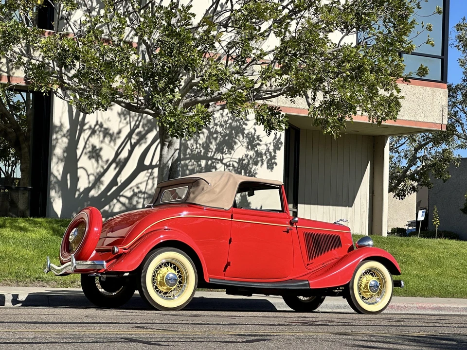 1934 Ford Model 18 & 40 - Image 9 of 31