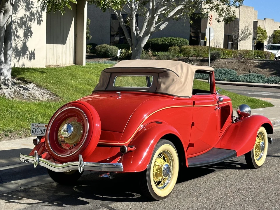 1934 Ford Model 18 & 40 - Image 11 of 31