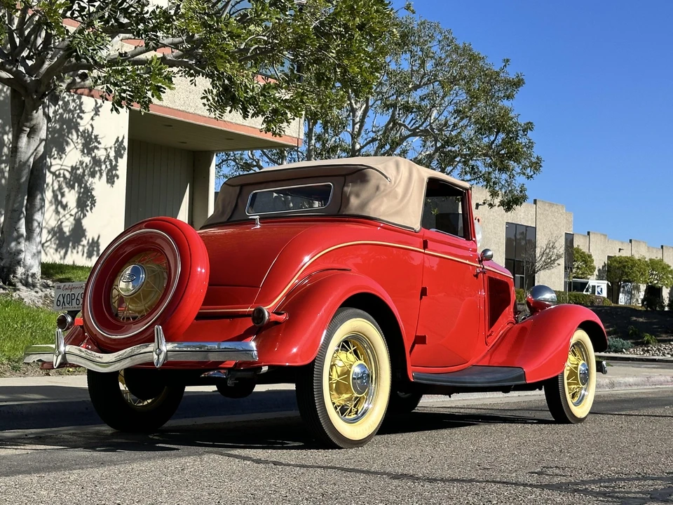 1934 Ford Model 18 & 40 - Image 10 of 31
