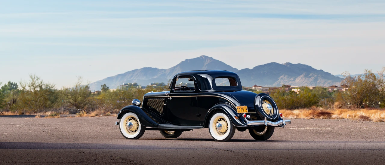 1934 Ford Model 18 & 40 - Image 8 of 31