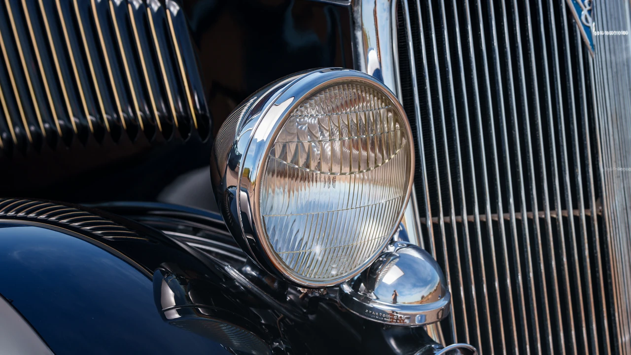 1934 Ford Model 18 & 40 - Image 31 of 31
