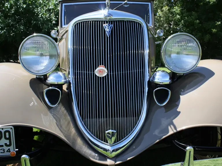1934 Ford Model 18 & 40 - Image 10 of 13