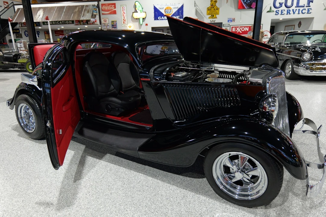 1934 Ford Model 18 & 40 - Image 9 of 21
