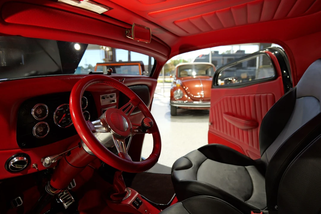 1934 Ford Model 18 & 40 - Image 10 of 21