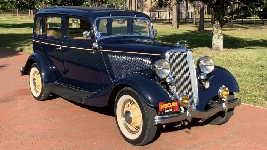 1934 Ford Model 18 & 40 - Image 7 of 11