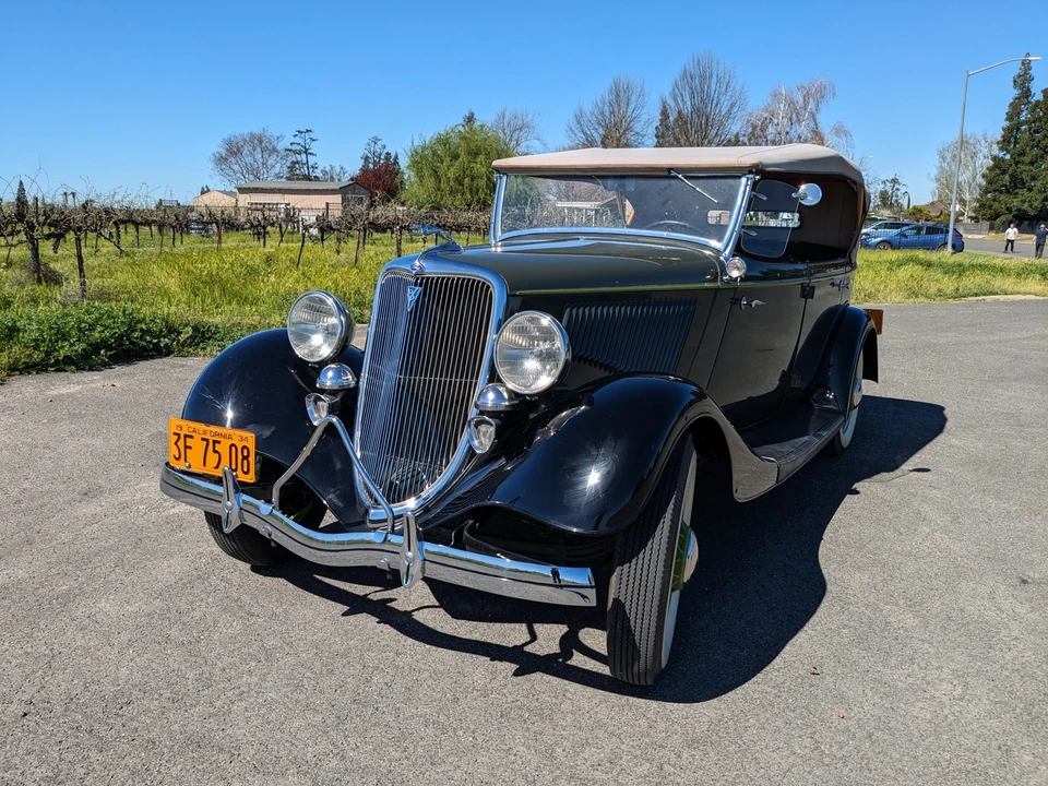 1934 Ford Model 18 & 40 - Image 19 of 31