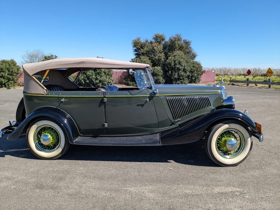 1934 Ford Model 18 & 40 - Image 22 of 31