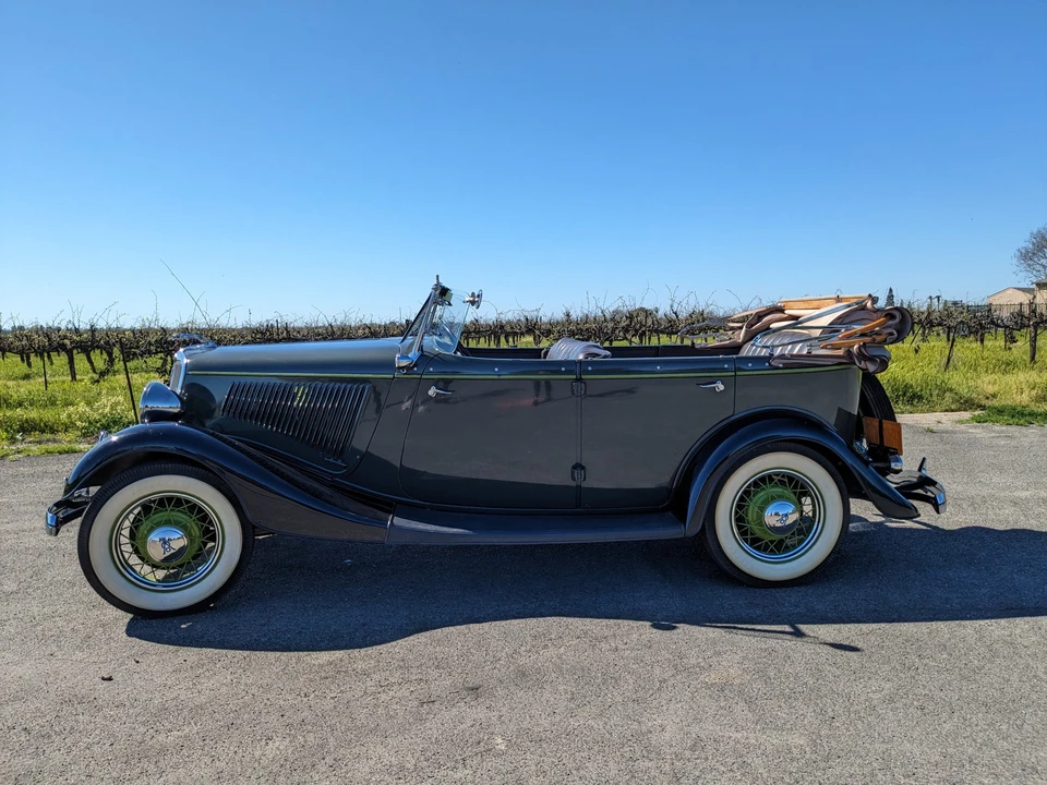 1934 Ford Model 18 & 40 - Image 5 of 31