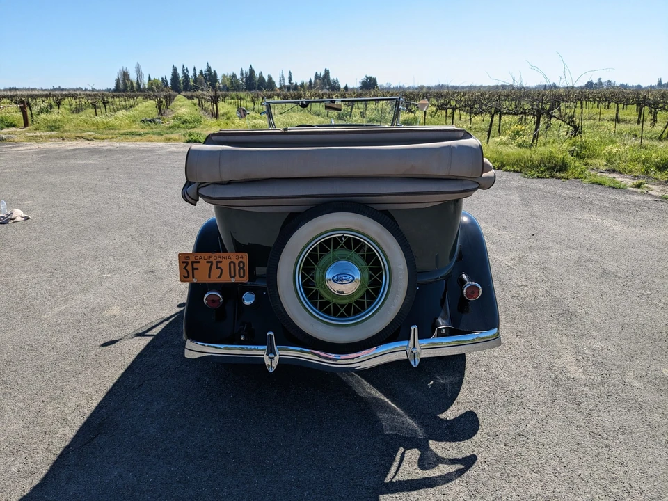 1934 Ford Model 18 & 40 - Image 10 of 31