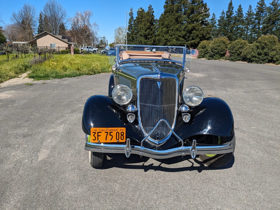 1934 Ford Model 18 & 40 - Image 16 of 31