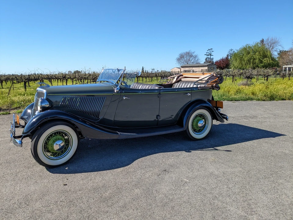 1934 Ford Model 18 & 40 - Image 4 of 31