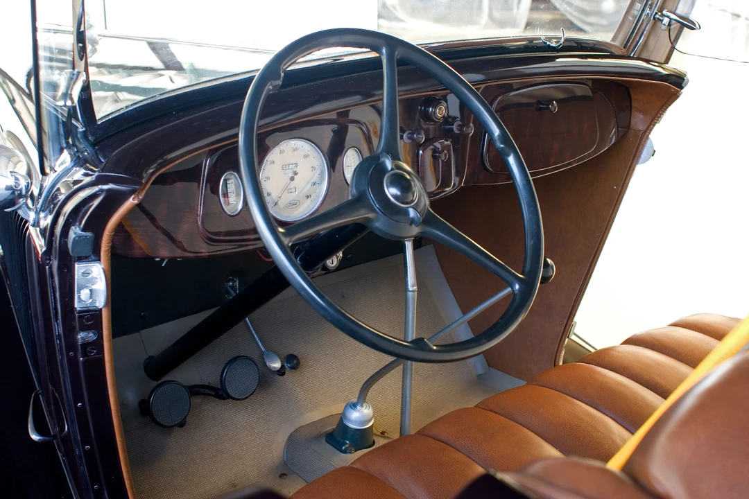 1934 Ford Model 18 & 40 - Image 5 of 6